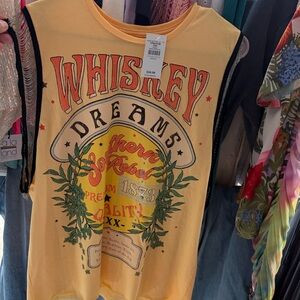 Buckle Yellow Graphic Tee